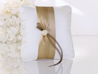 Vankúšik pod obrúčky CREAM