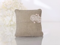 Vankúšik pod obrúčky - hnedý